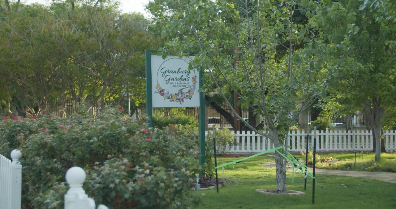 Granbury Gardens Bed And Breakfast Exteriér fotografie